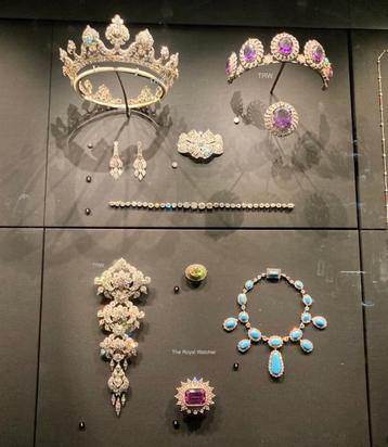 V&A MUSEUM: World's most precious ROYAL 👑 JEWELLERY collection