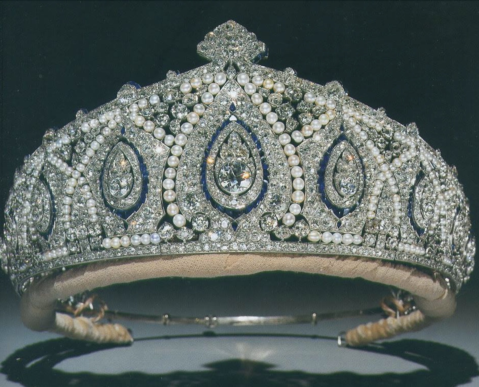 Cartier shop indian tiara