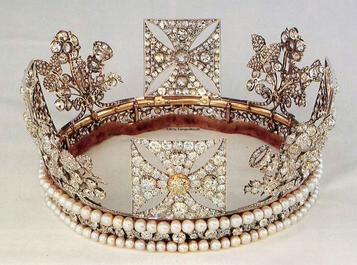 Bejeweled Close-Ups: The George IV Diamond Diadem