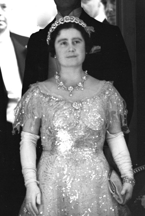 Queen mother's cartier online bandeau